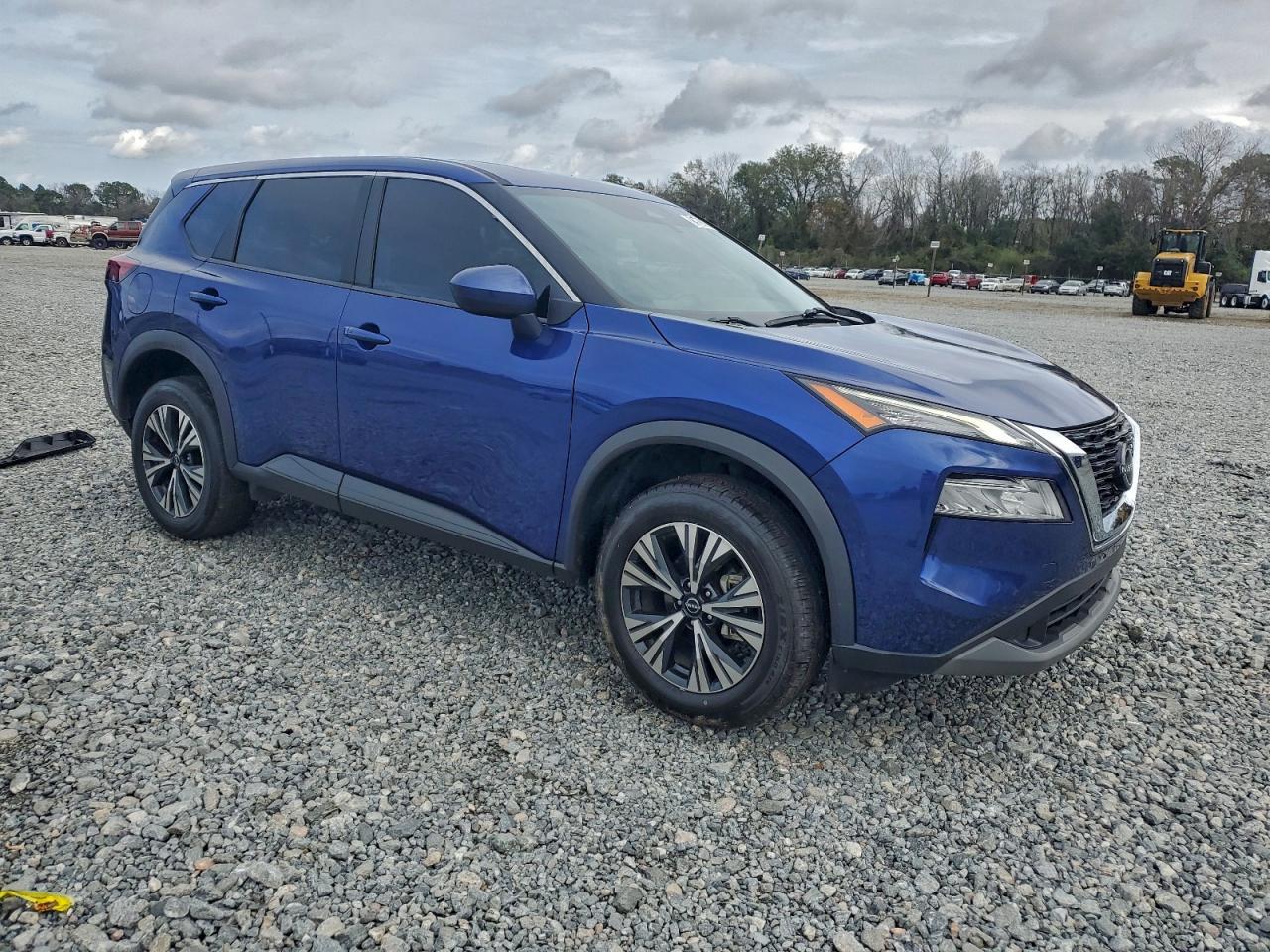 2023 Nissan Rogue - zdjęcie 4