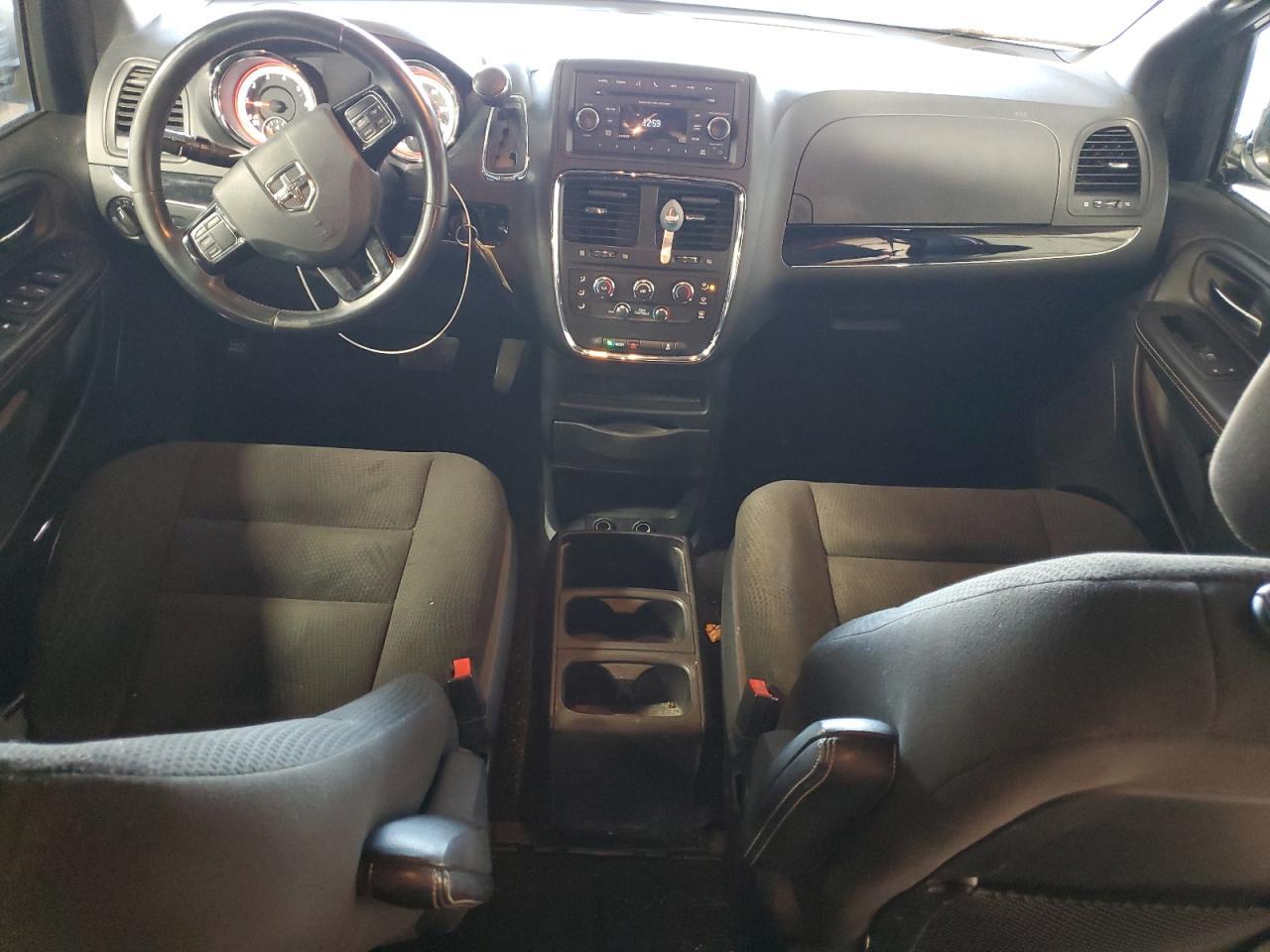 2017 Dodge Grand Caravan Se - zdjęcie 8