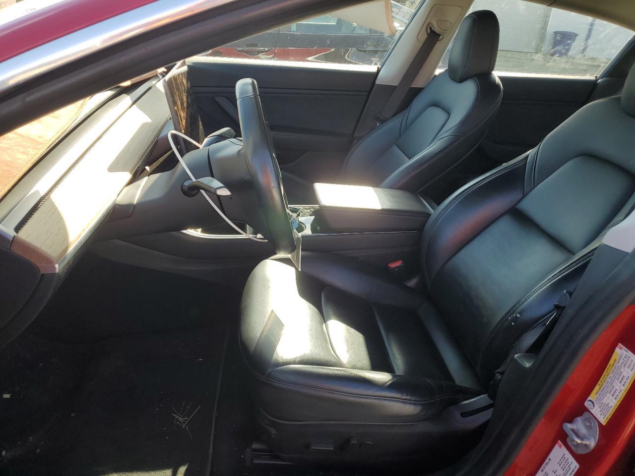 2018 Tesla Model 3 - zdjęcie 7