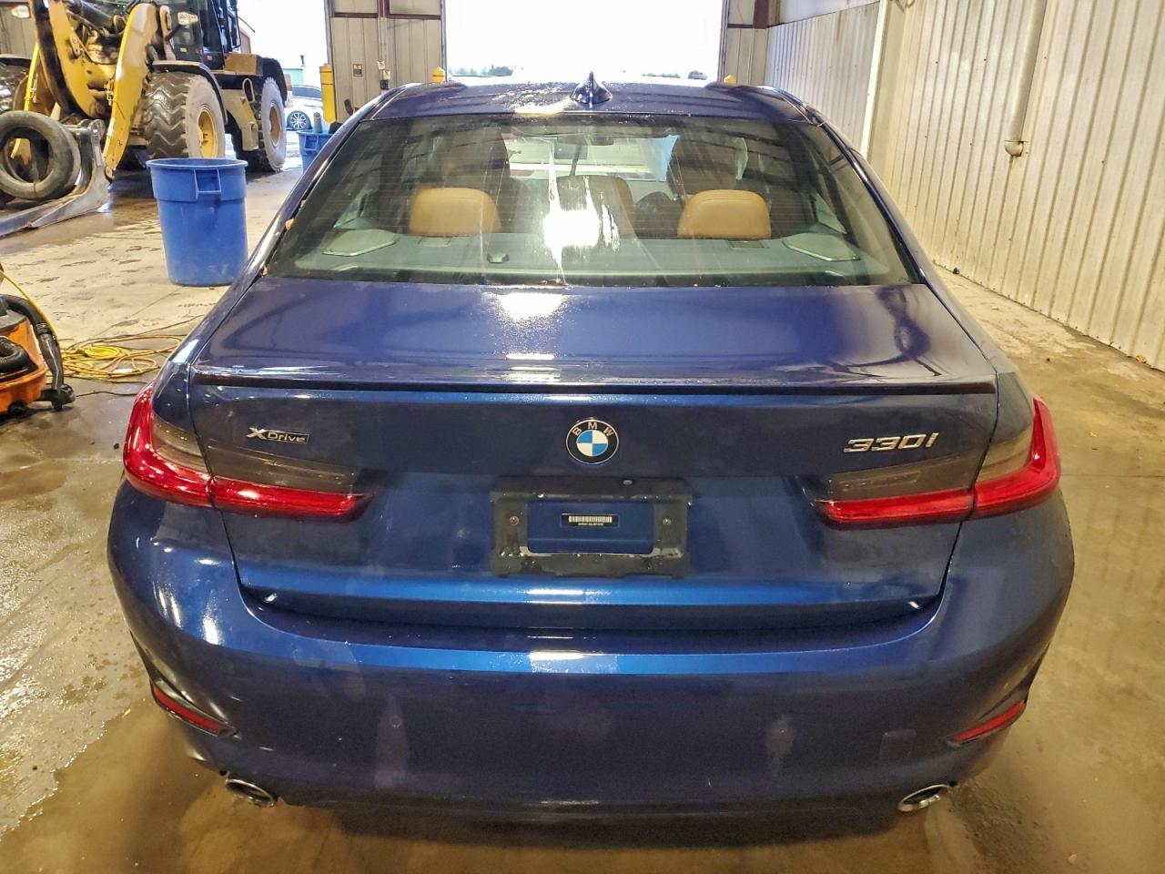 2020 BMW 330Xi - zdjęcie 6