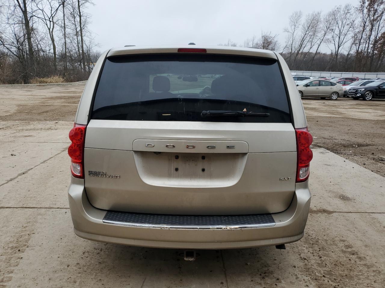 2014 Dodge Grand Caravan Sxt - zdjęcie 6
