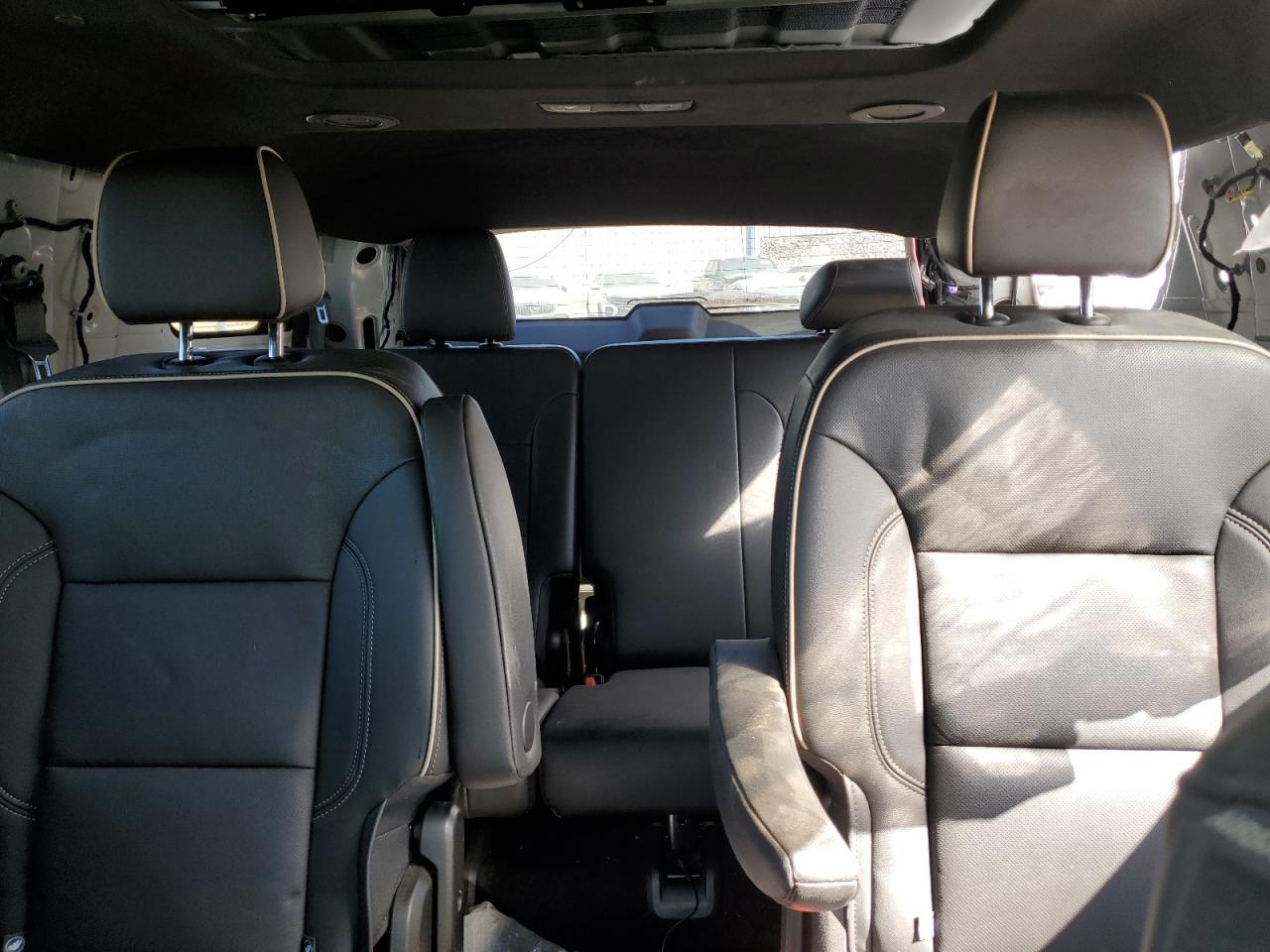 2022 Chevrolet Traverse Premier - zdjęcie 10