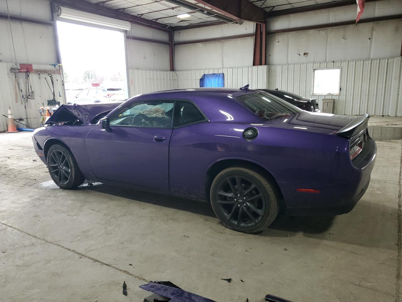 2023 Dodge Challenger Sxt - zdjęcie 2