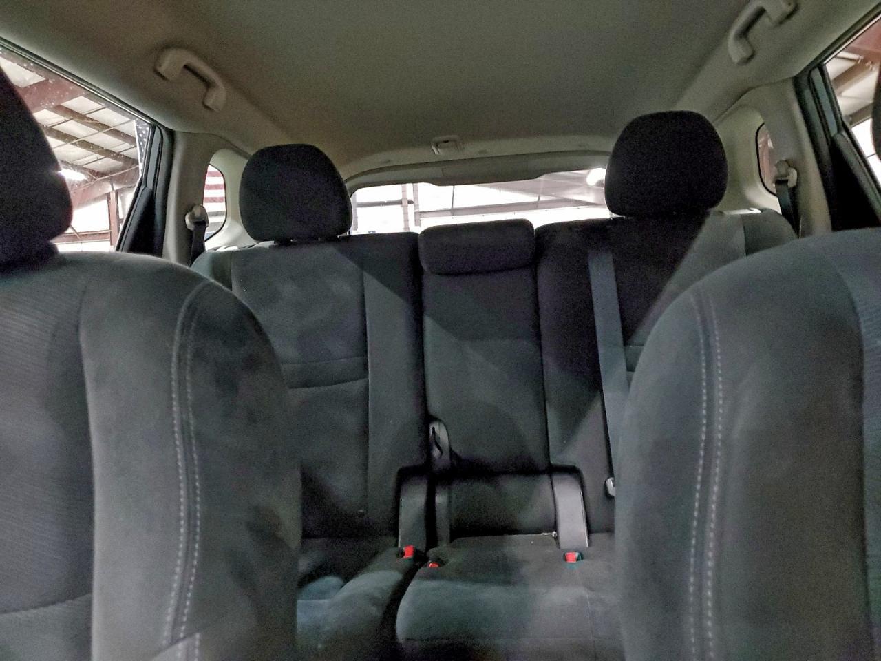 2015 Nissan Rogue - zdjęcie 10