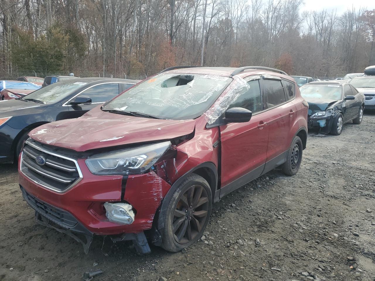 2018 Ford Escape - zdjęcie główne