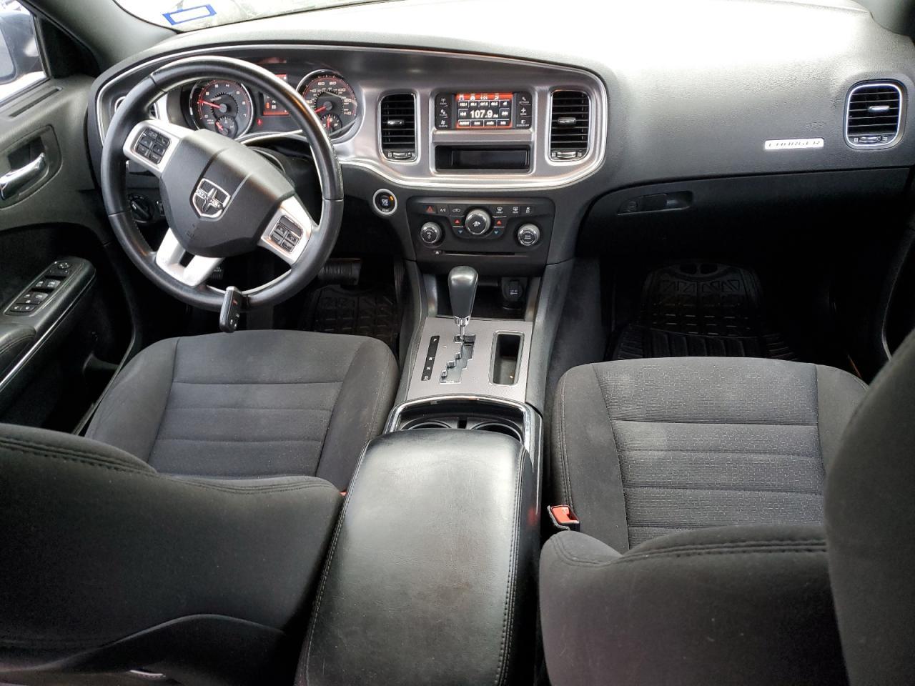 2013 Dodge Charger - zdjęcie 8