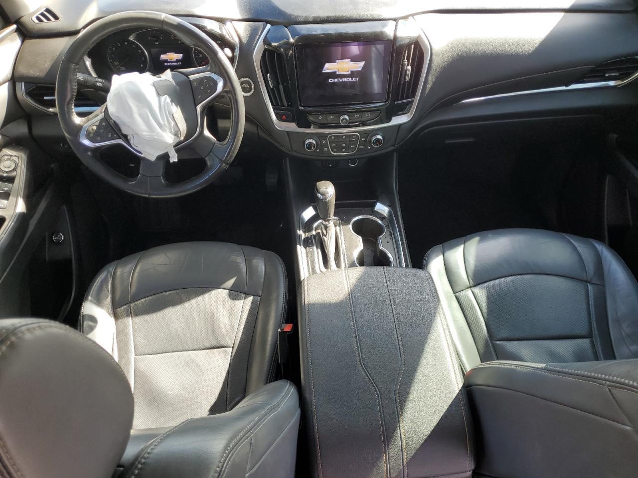 2020 Chevrolet Traverse Lt - zdjęcie 8
