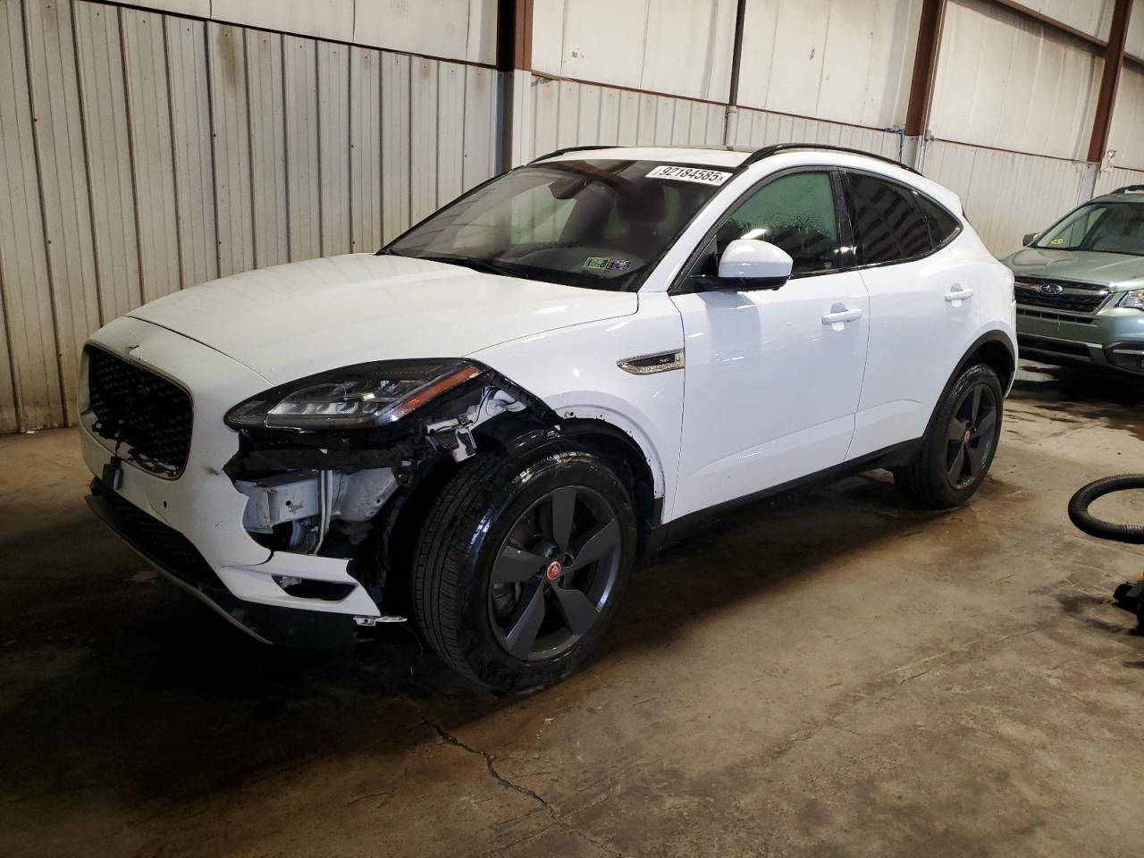 2018 Jaguar E-Pace - zdjęcie główne
