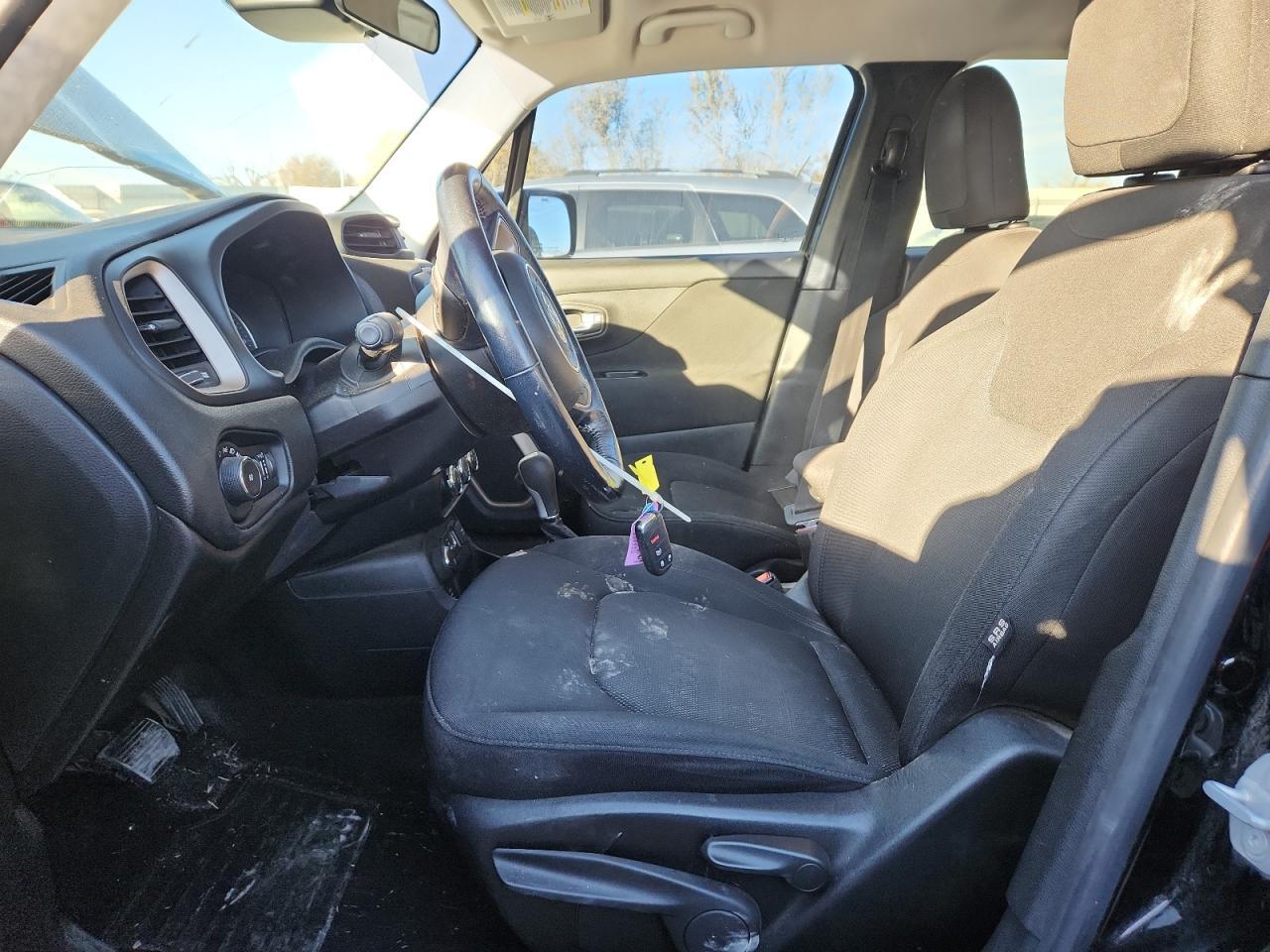 2017 Jeep Renegade Latitude - zdjęcie 7