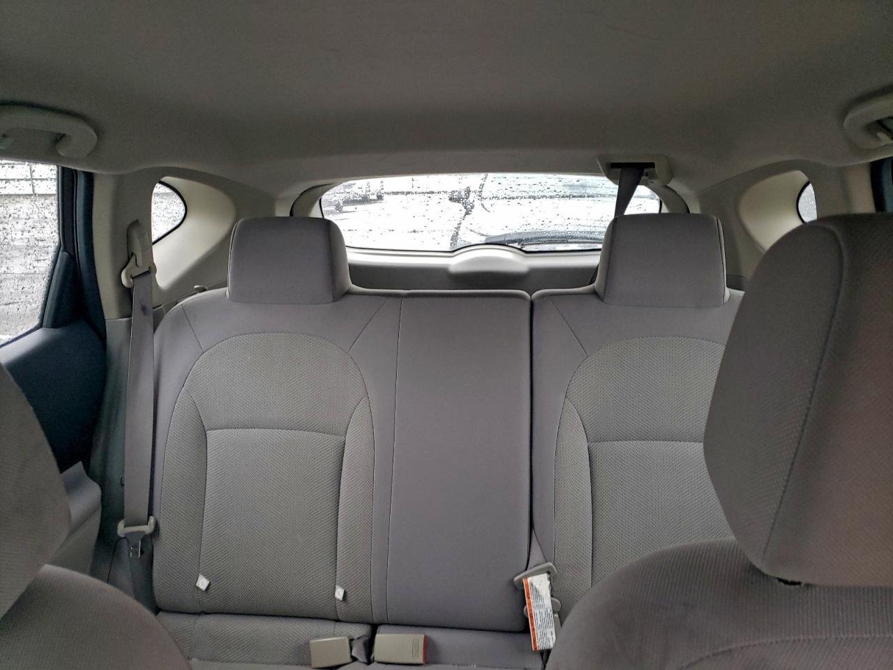 2013 Nissan Rogue S - zdjęcie 10