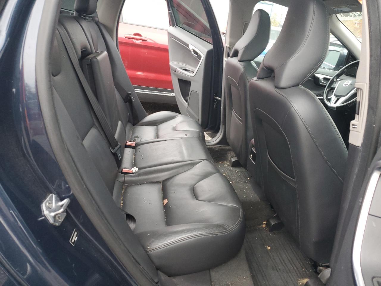 2015 Volvo XC60 - zdjęcie 10