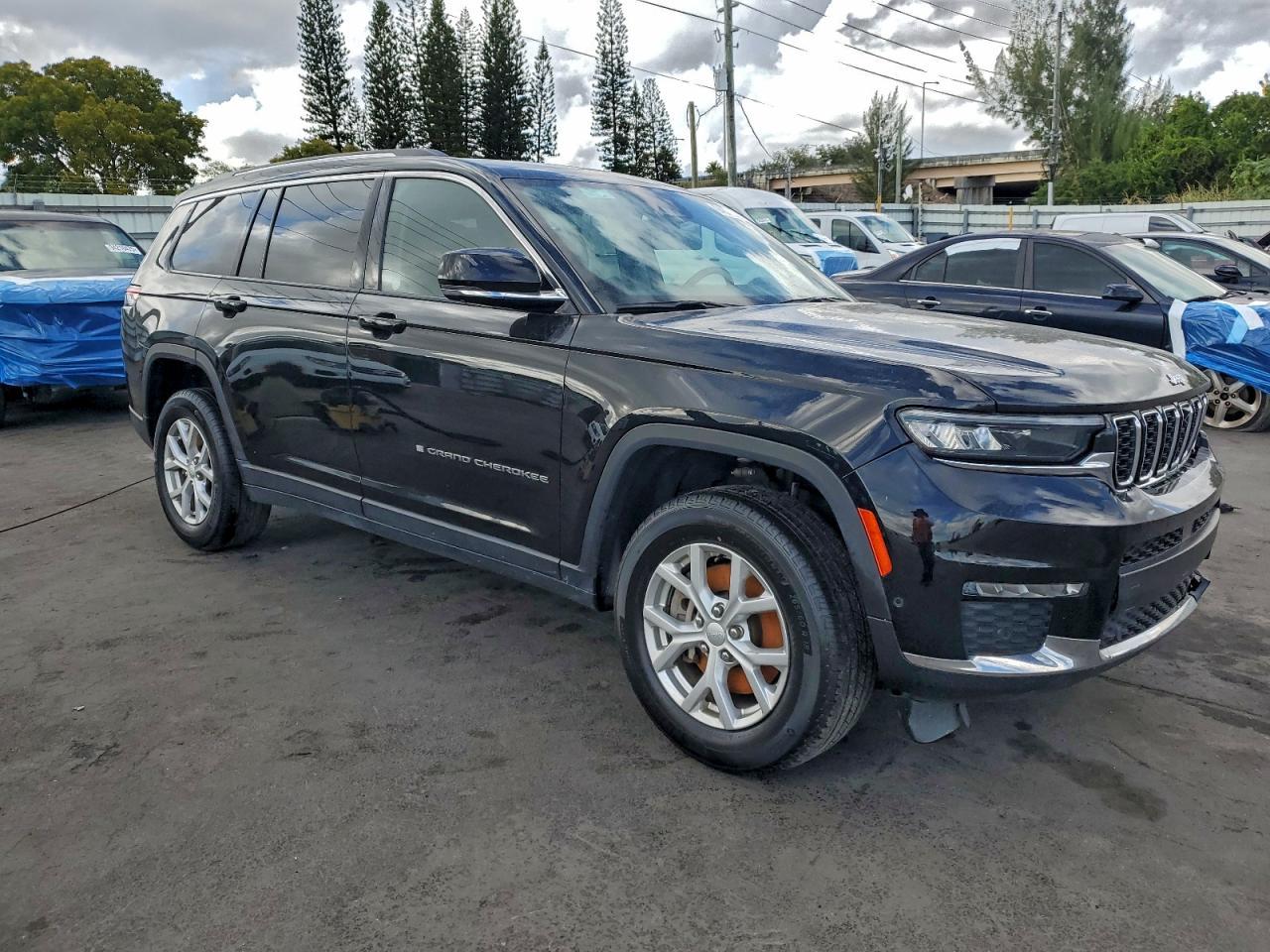 2023 Jeep Grand Cherokee L Limited - zdjęcie 4