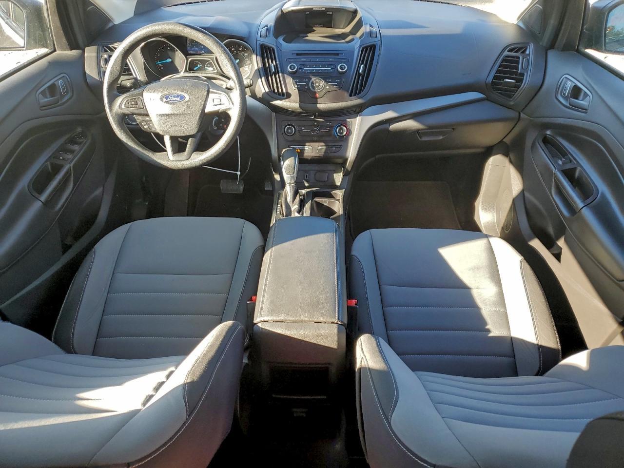 2017 Ford Escape - zdjęcie 8