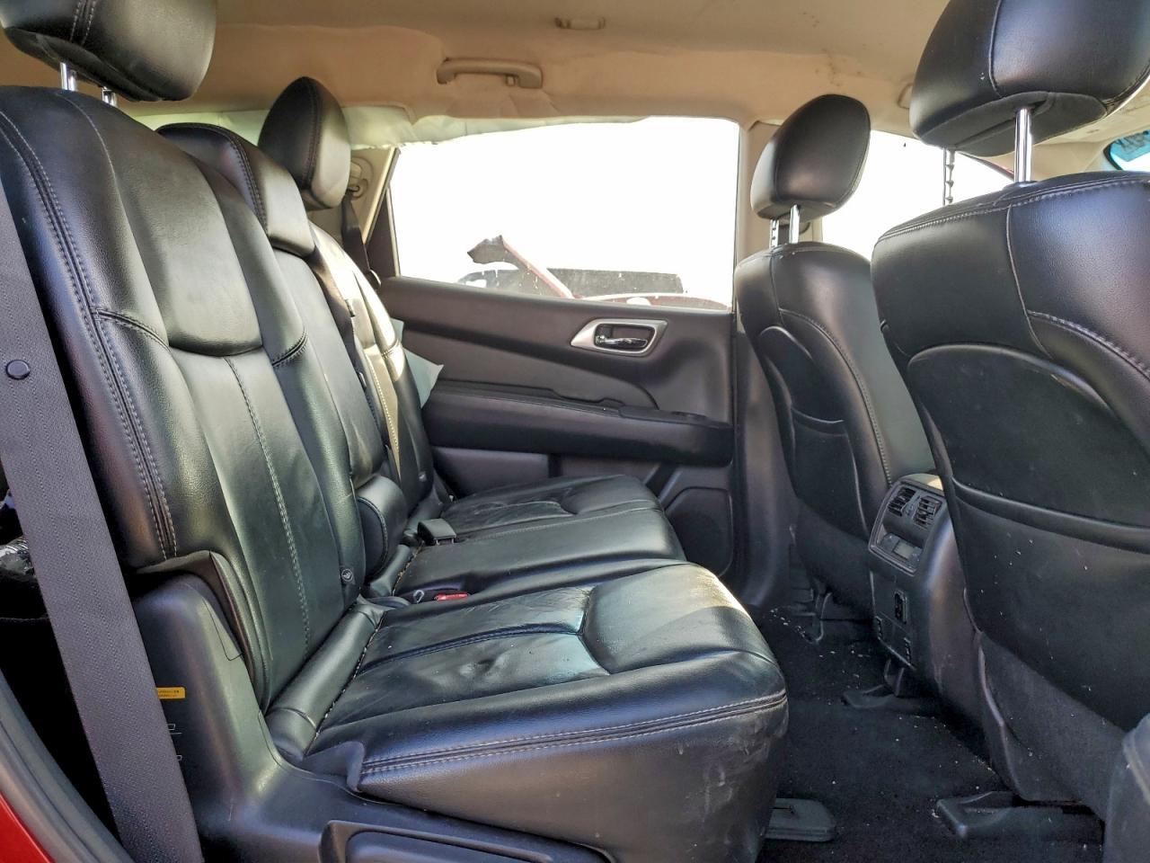 2015 Nissan Pathfinder S - zdjęcie 11