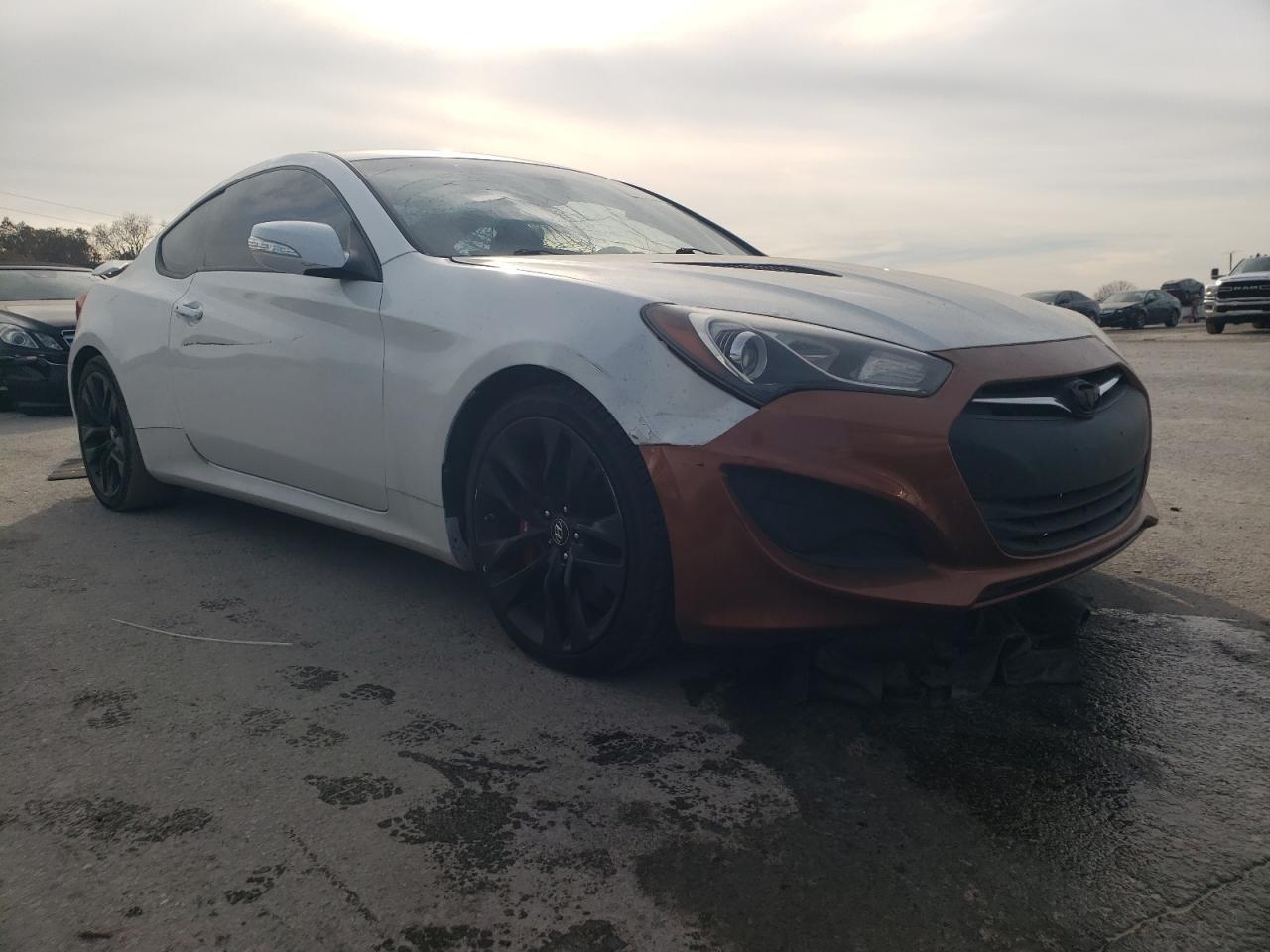 2015 Hyundai Genesis Coupe 3.8L - zdjęcie 4