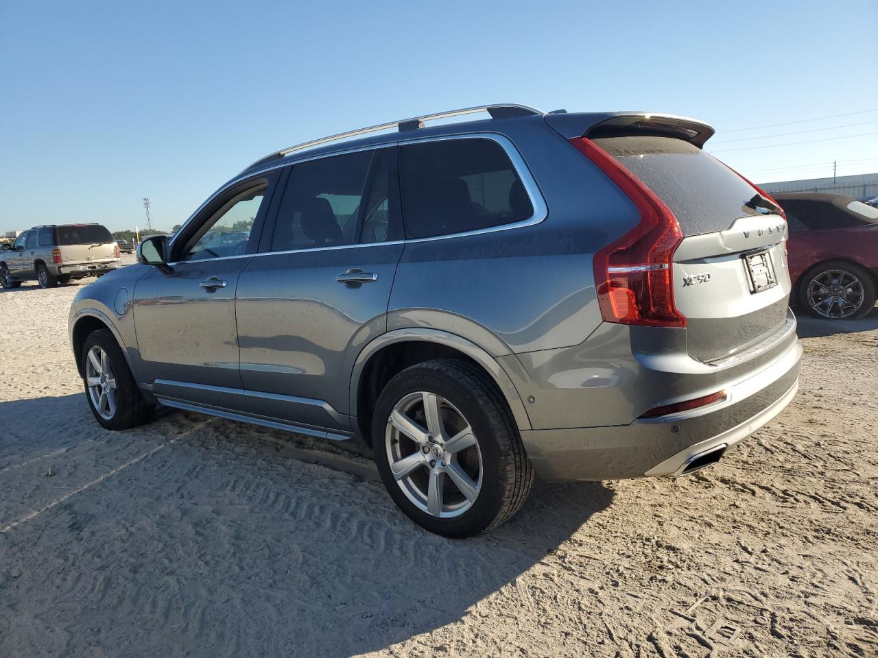 2016 Volvo XC90 - zdjęcie 2