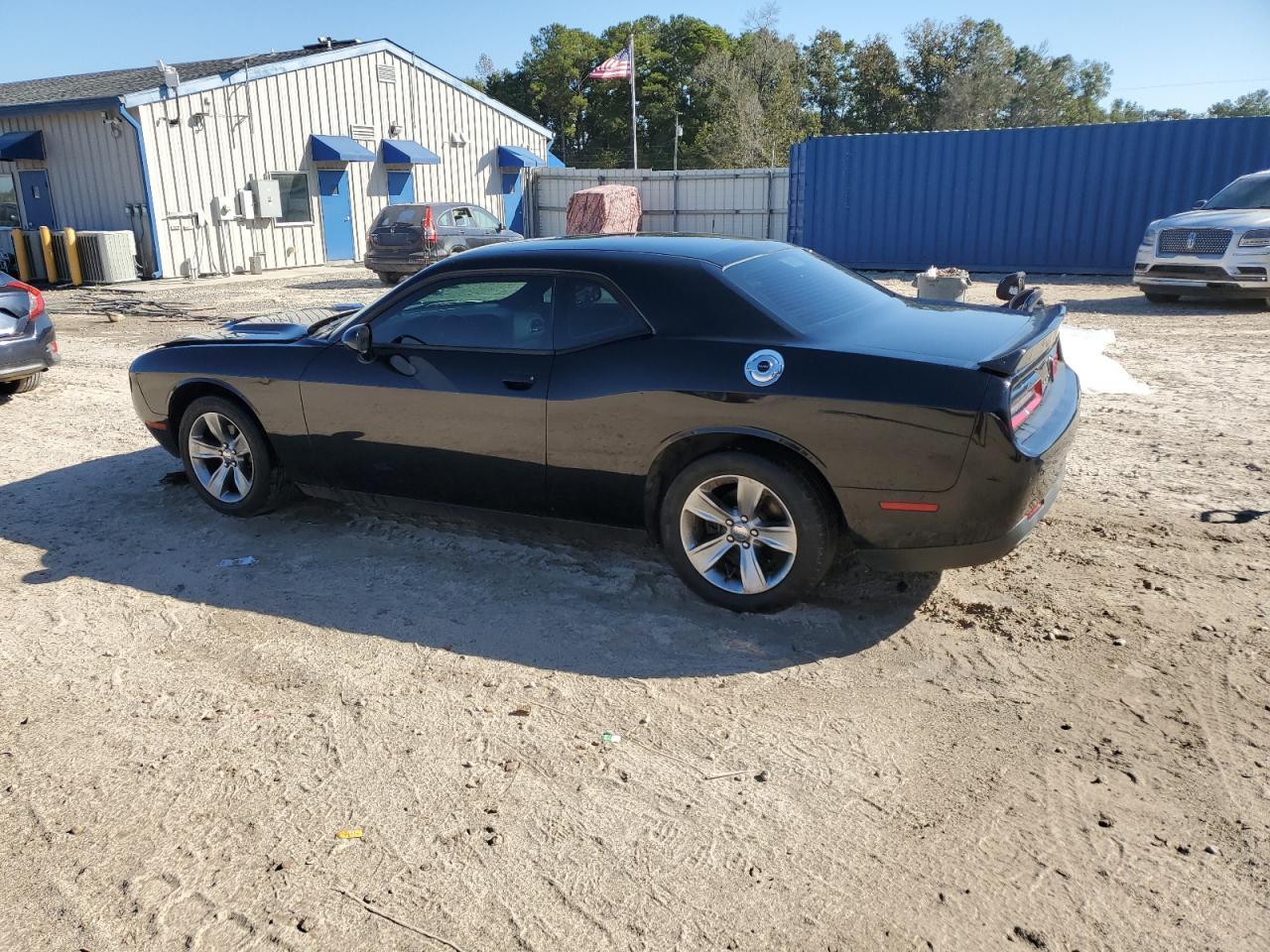 2016 Dodge Challenger Sxt - zdjęcie 2