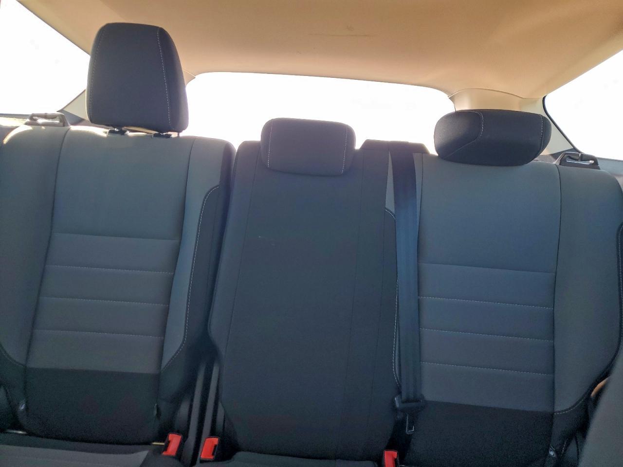 2017 Ford Escape - zdjęcie 10