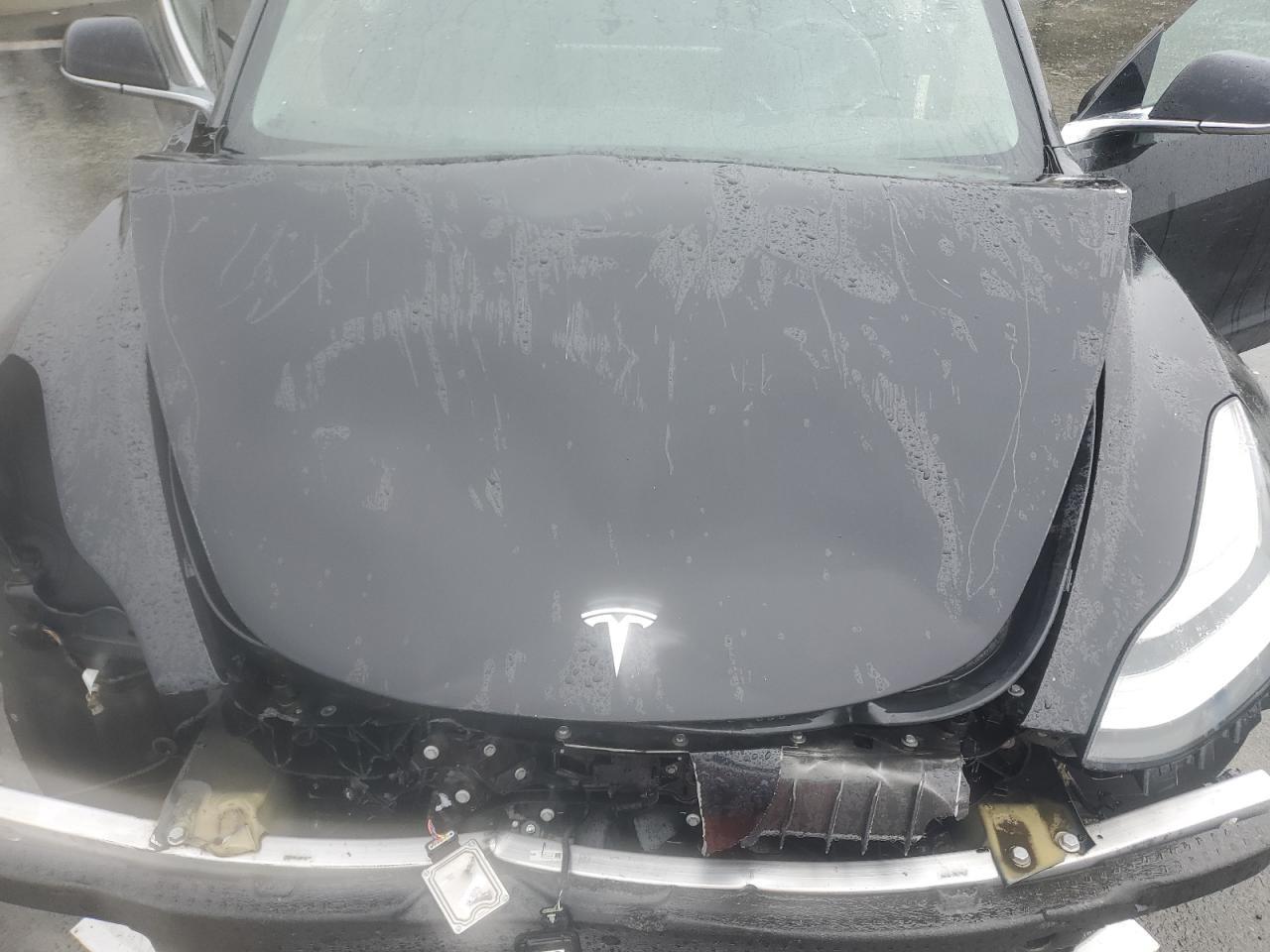 2018 Tesla Model 3 - zdjęcie 11