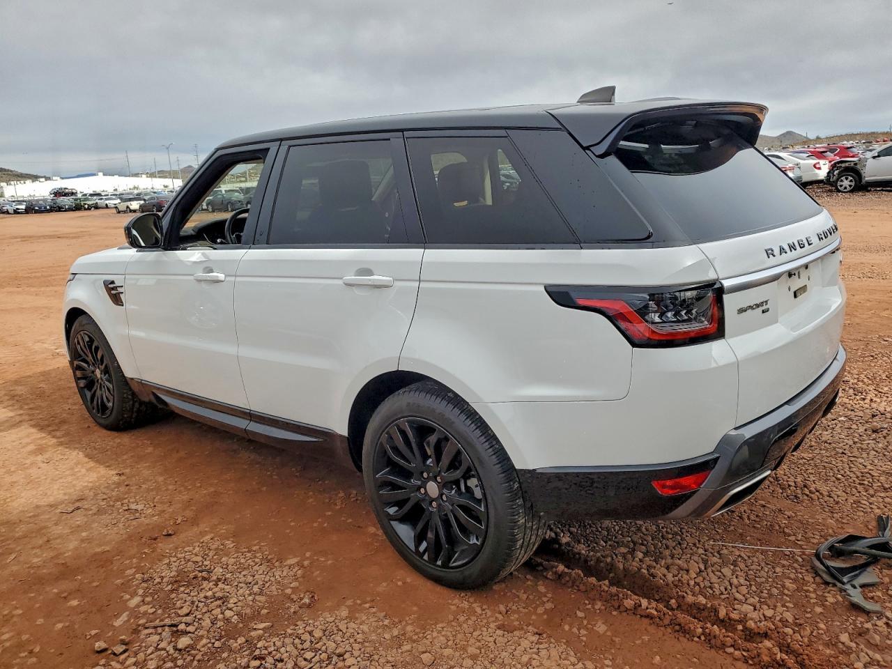 2020 Land Rover Range Rover Sport - zdjęcie 2