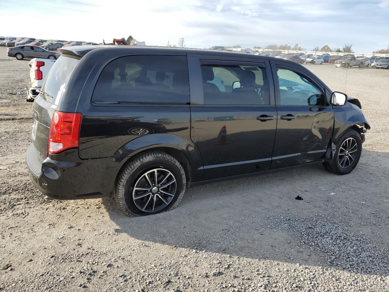 2019 Dodge Grand Caravan Sxt - zdjęcie 3