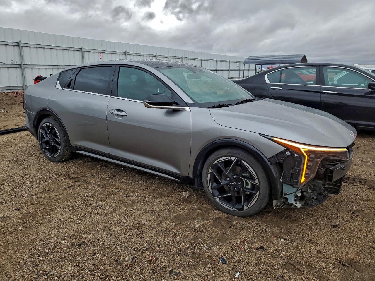 2025 Kia K4 Gt Line - zdjęcie 4