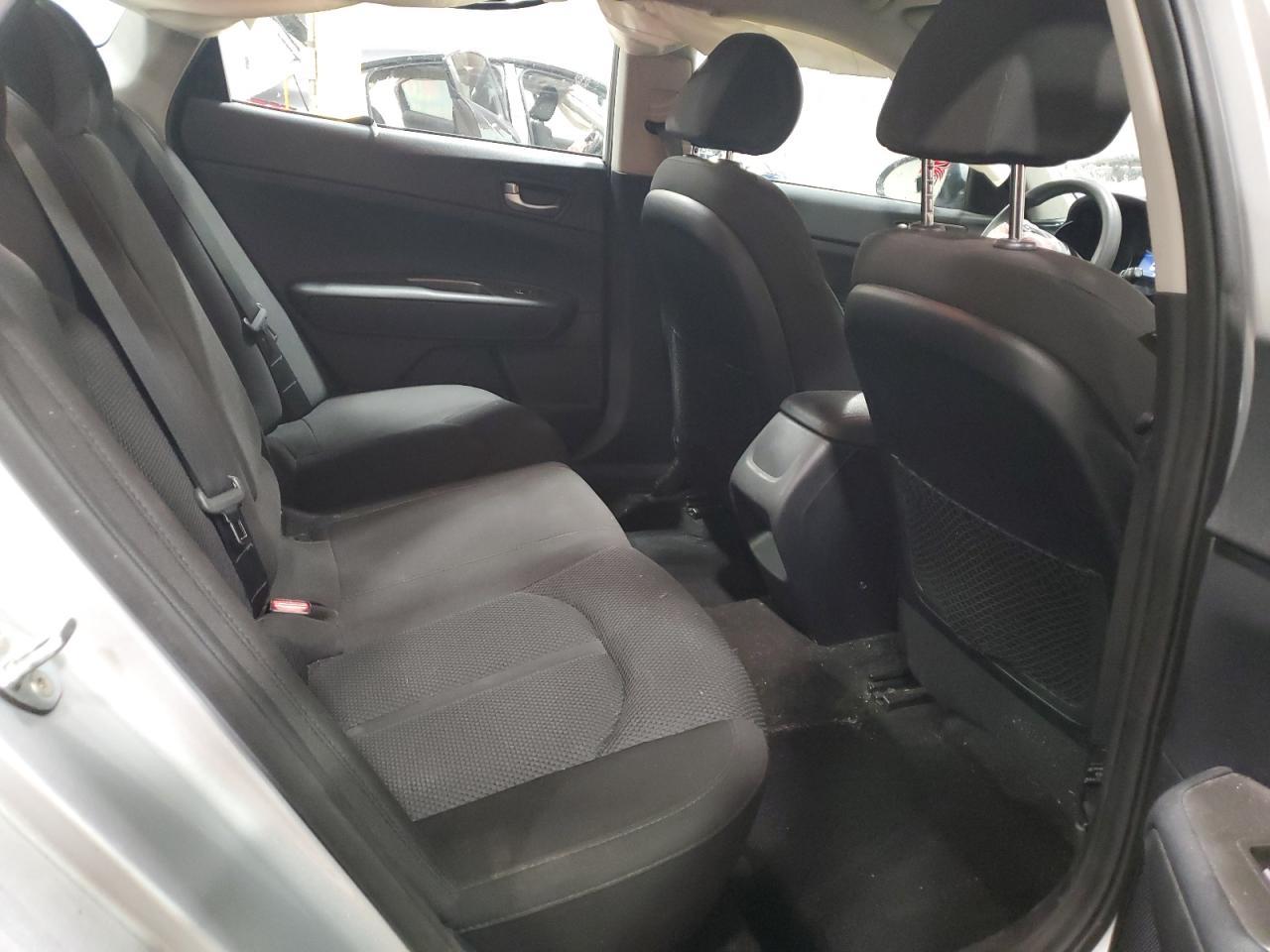 2020 Kia Optima - zdjęcie 10