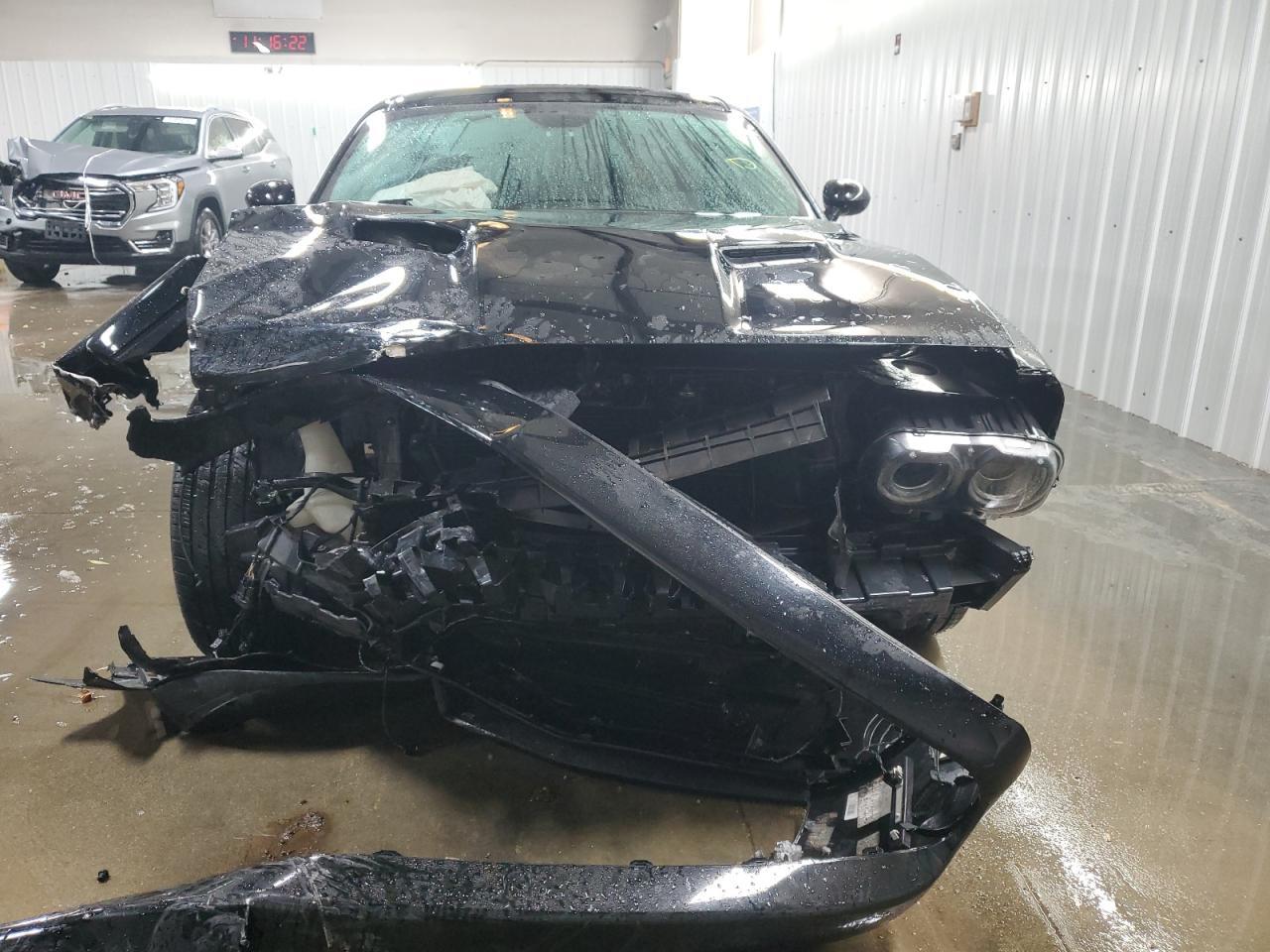 2017 Dodge Challenger R/T - zdjęcie 5