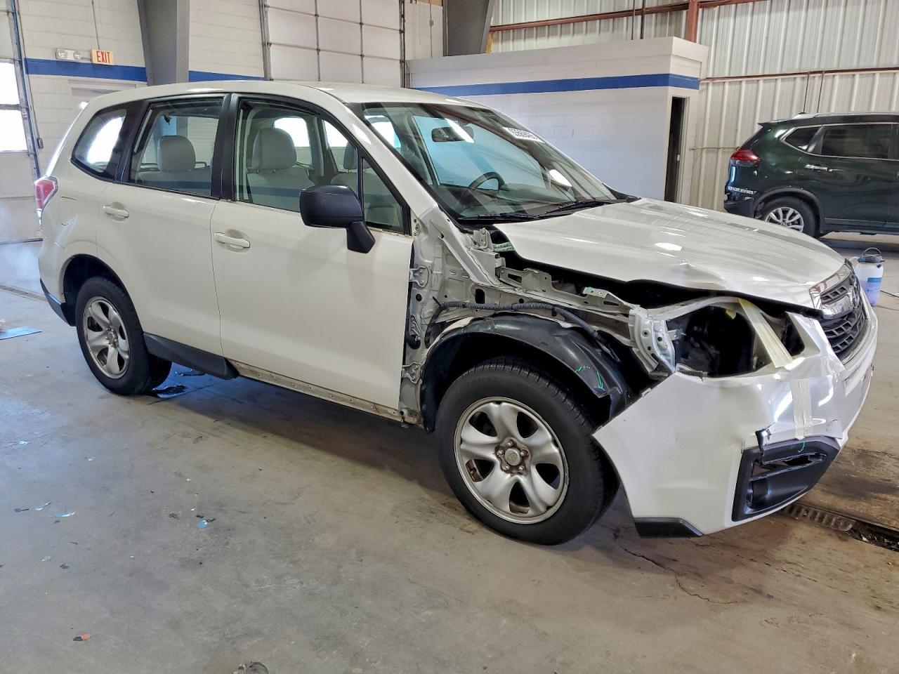 2017 Subaru Forester - zdjęcie 4
