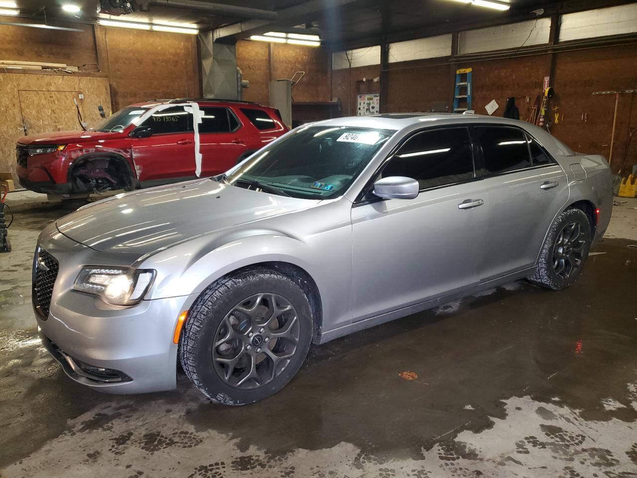 2016 Chrysler 300 - zdjęcie główne
