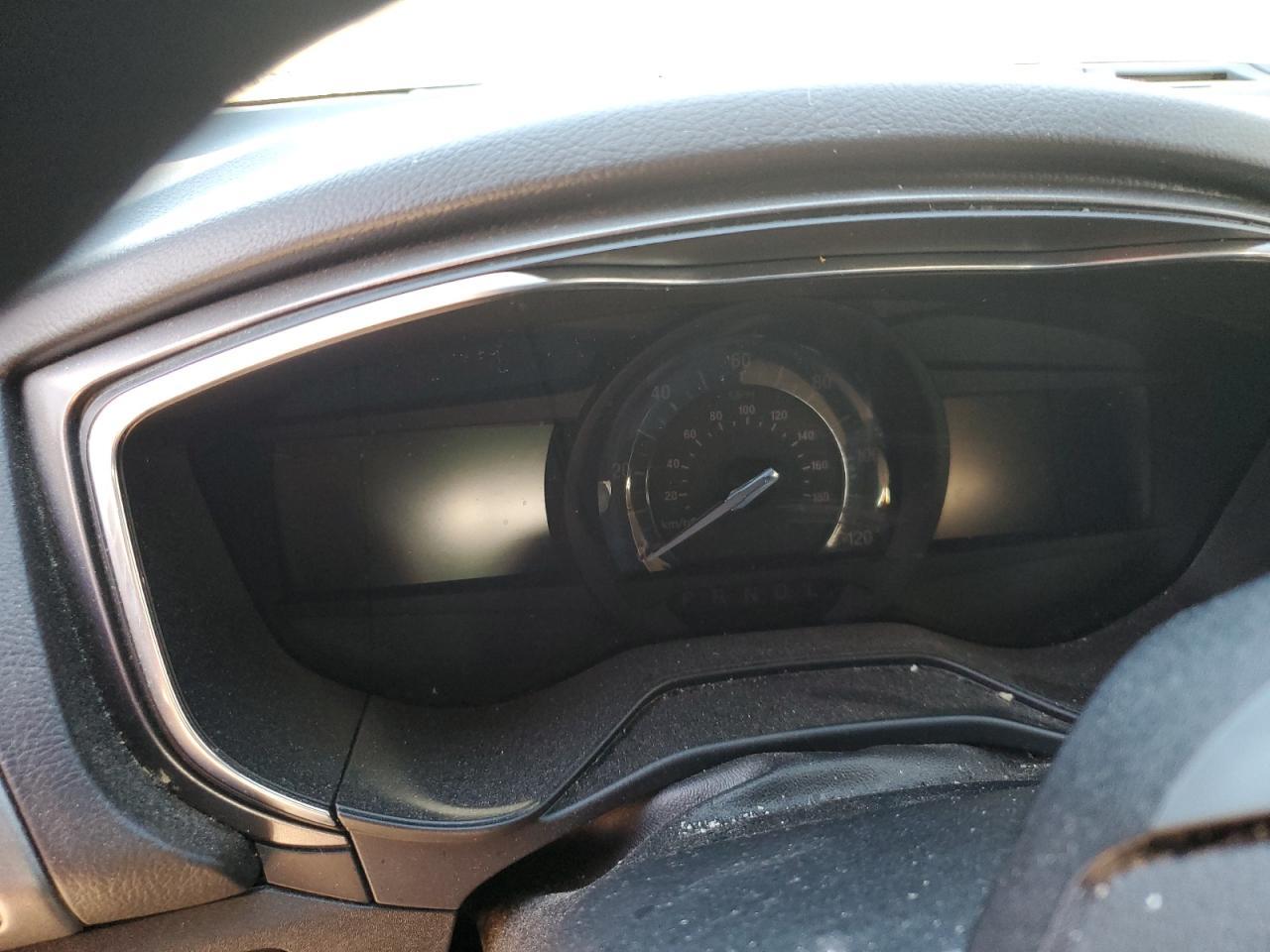 2020 Ford Fusion - zdjęcie 9