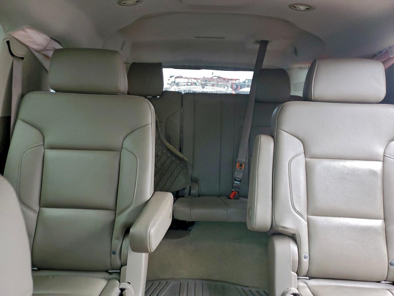 2016 Chevrolet Suburban K1500 Ltz - zdjęcie 10