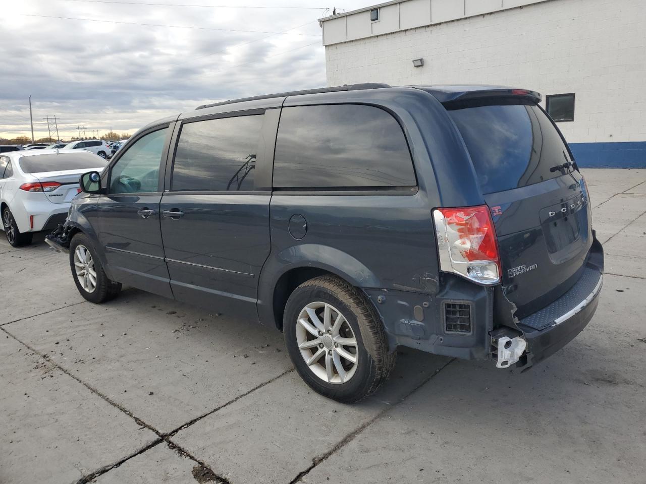 2014 Dodge Grand Caravan Sxt - zdjęcie 2