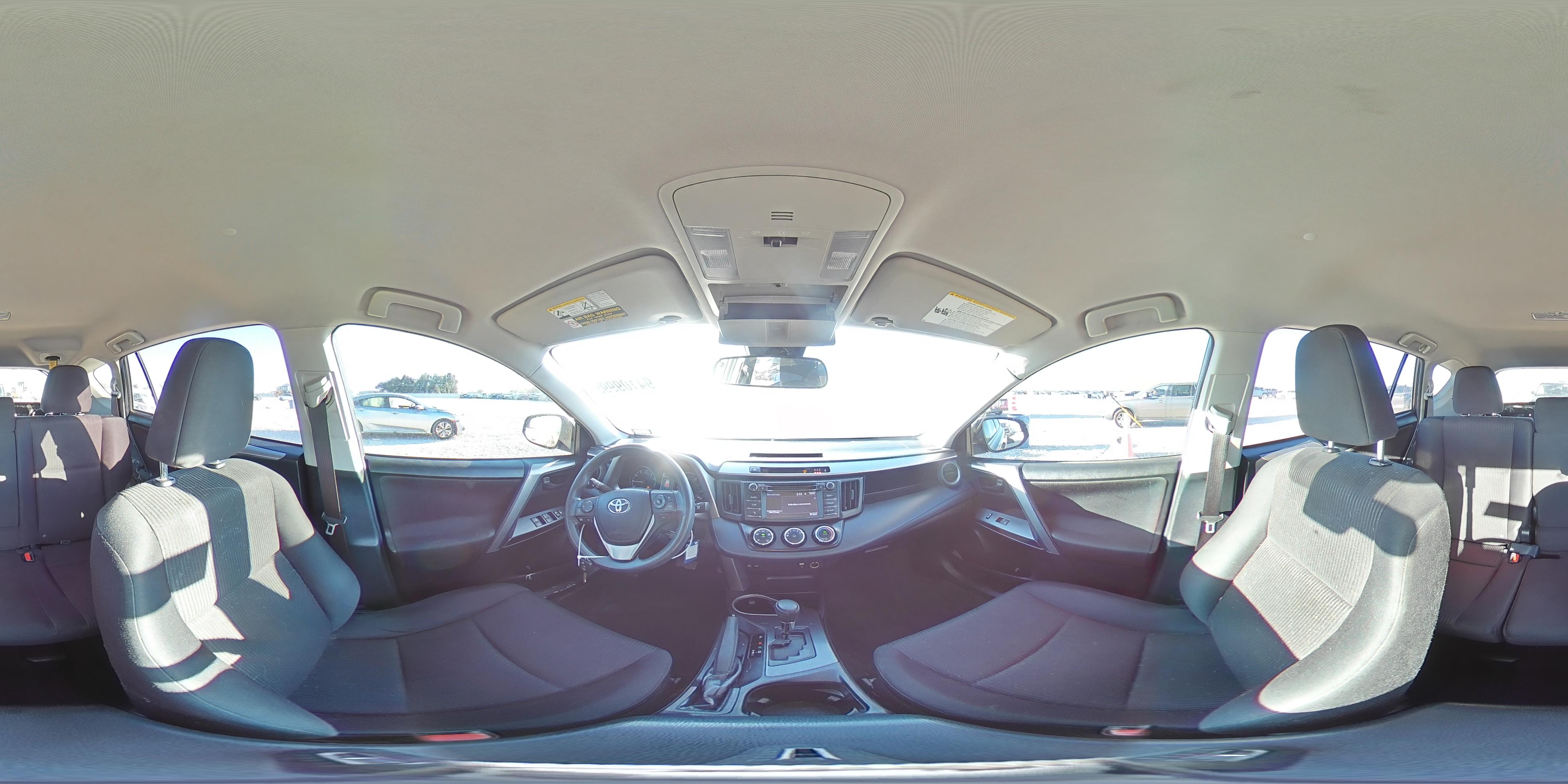 2017 Toyota Rav4 Le - zdjęcie 16