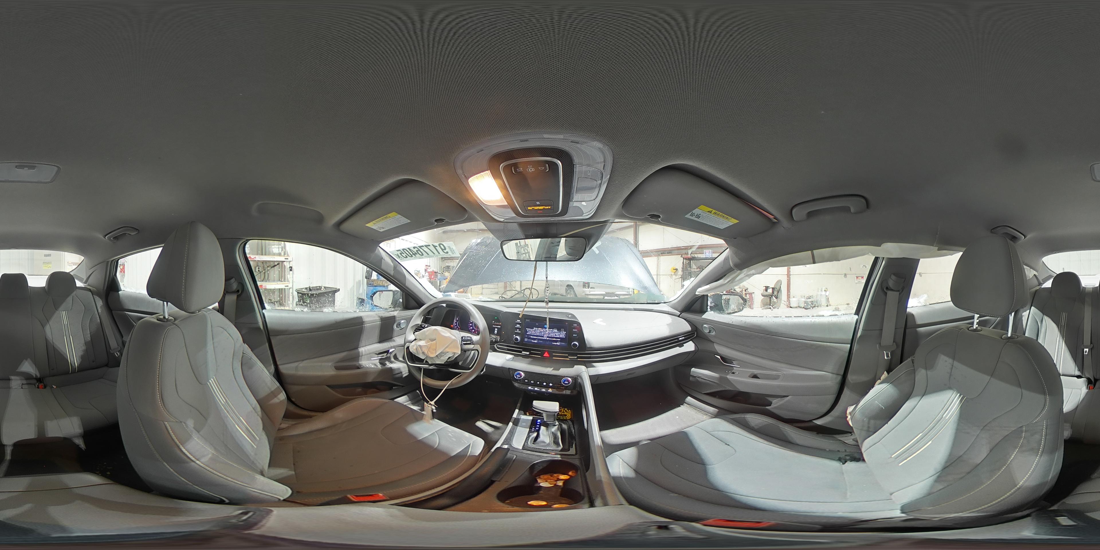 2022 Hyundai Elantra - zdjęcie 14