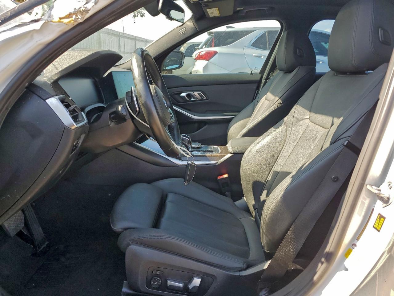 2020 BMW 330I - zdjęcie 7