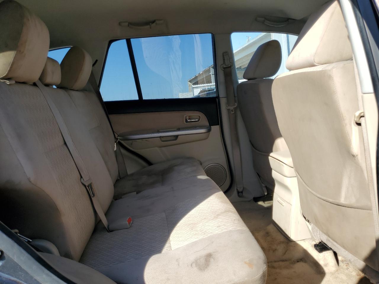 2013 Suzuki Grand Vitara Premium - zdjęcie 11