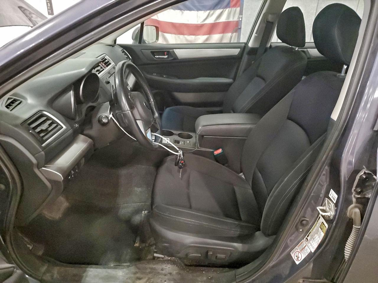 2015 Subaru Legacy - zdjęcie 7