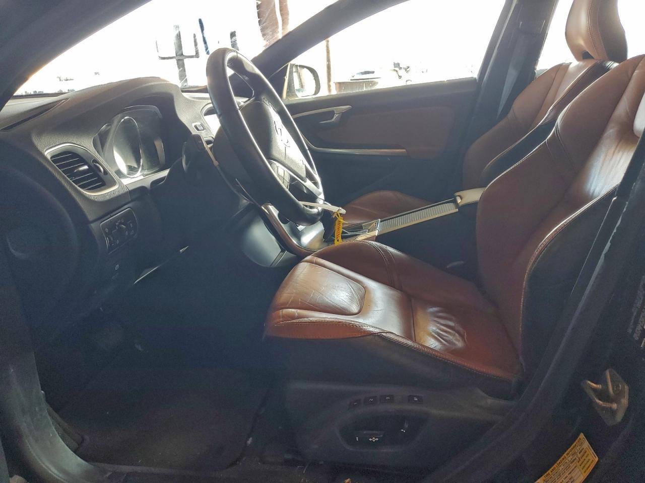 2015 Volvo V60 - zdjęcie 7