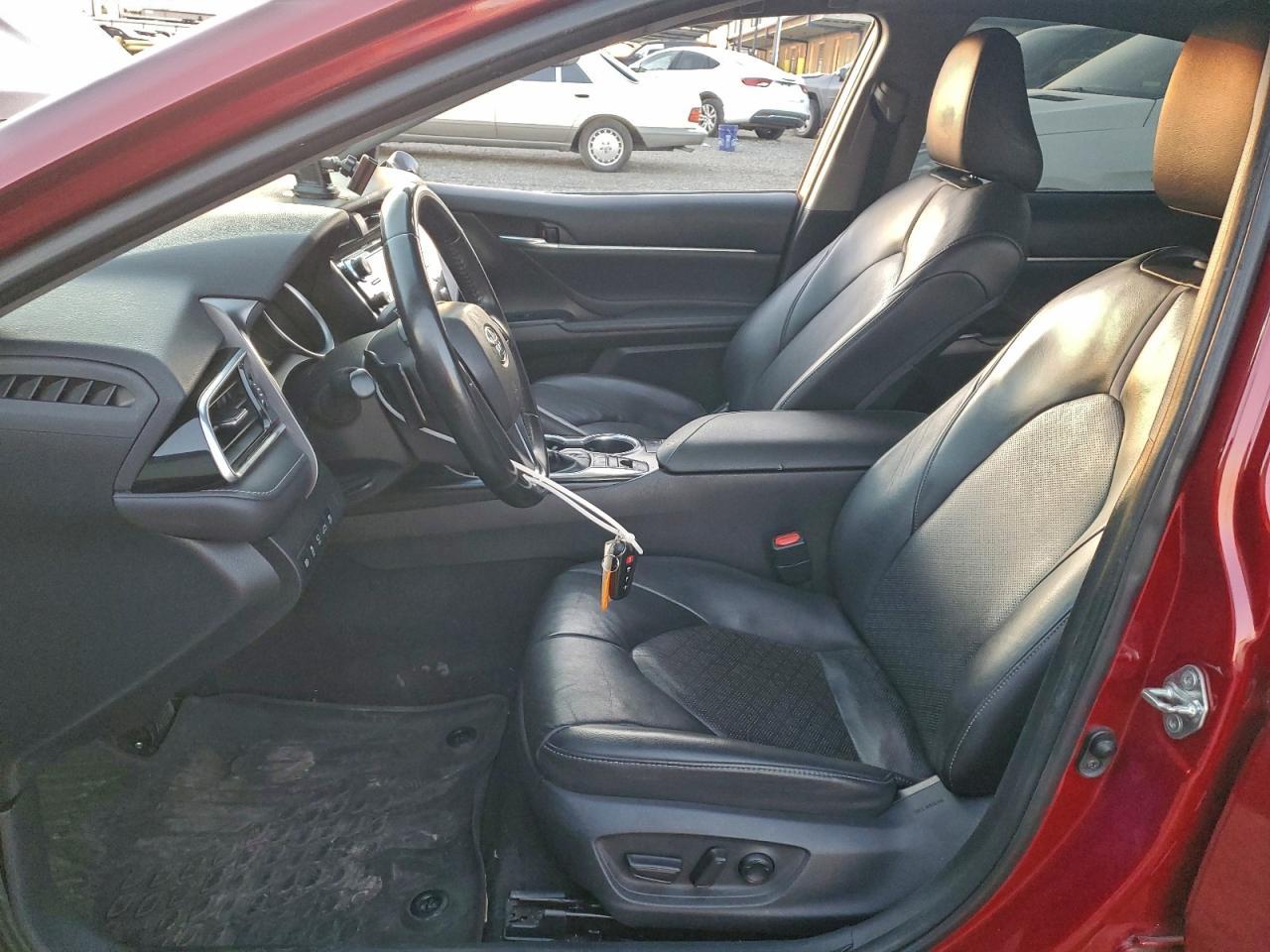 2018 Toyota Camry - zdjęcie 7