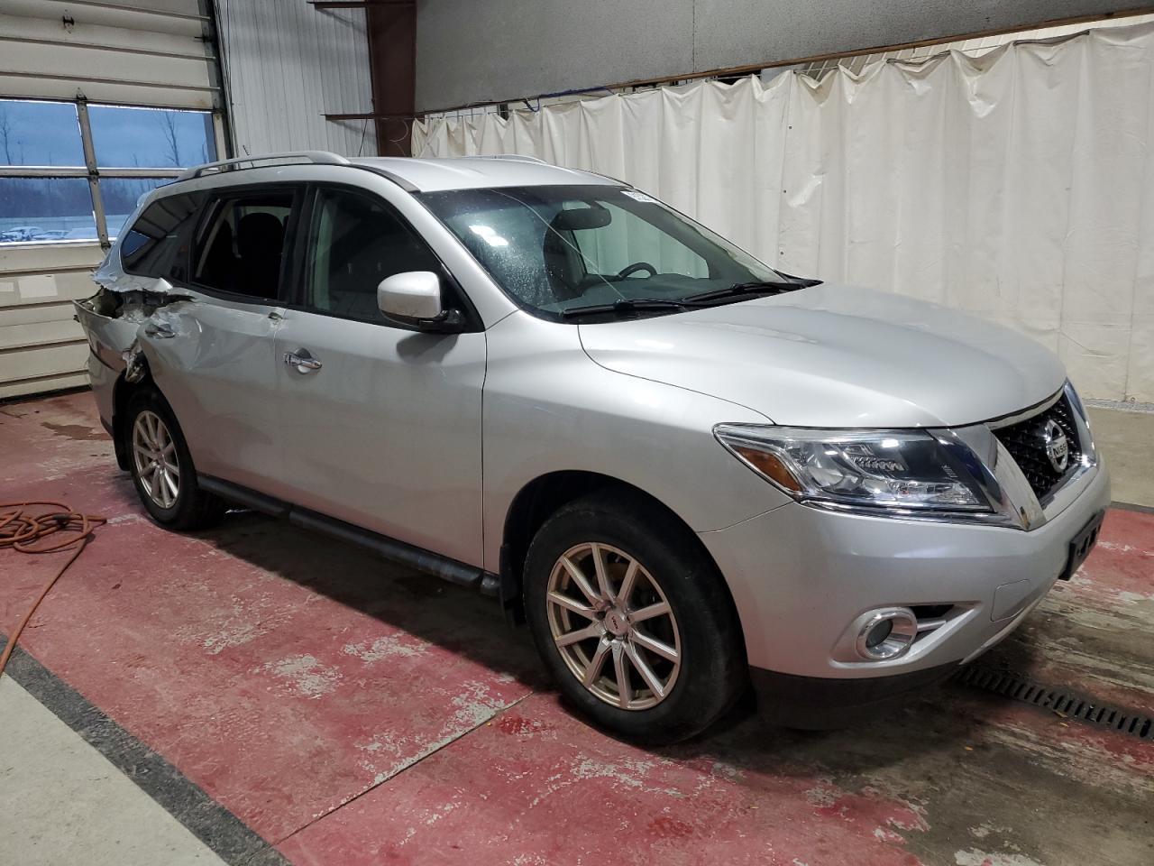 2016 Nissan Pathfinder - zdjęcie 4