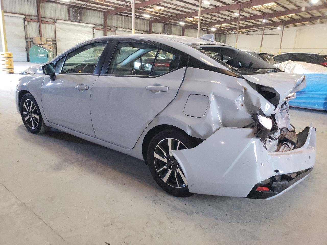 2025 Nissan Versa - zdjęcie 2