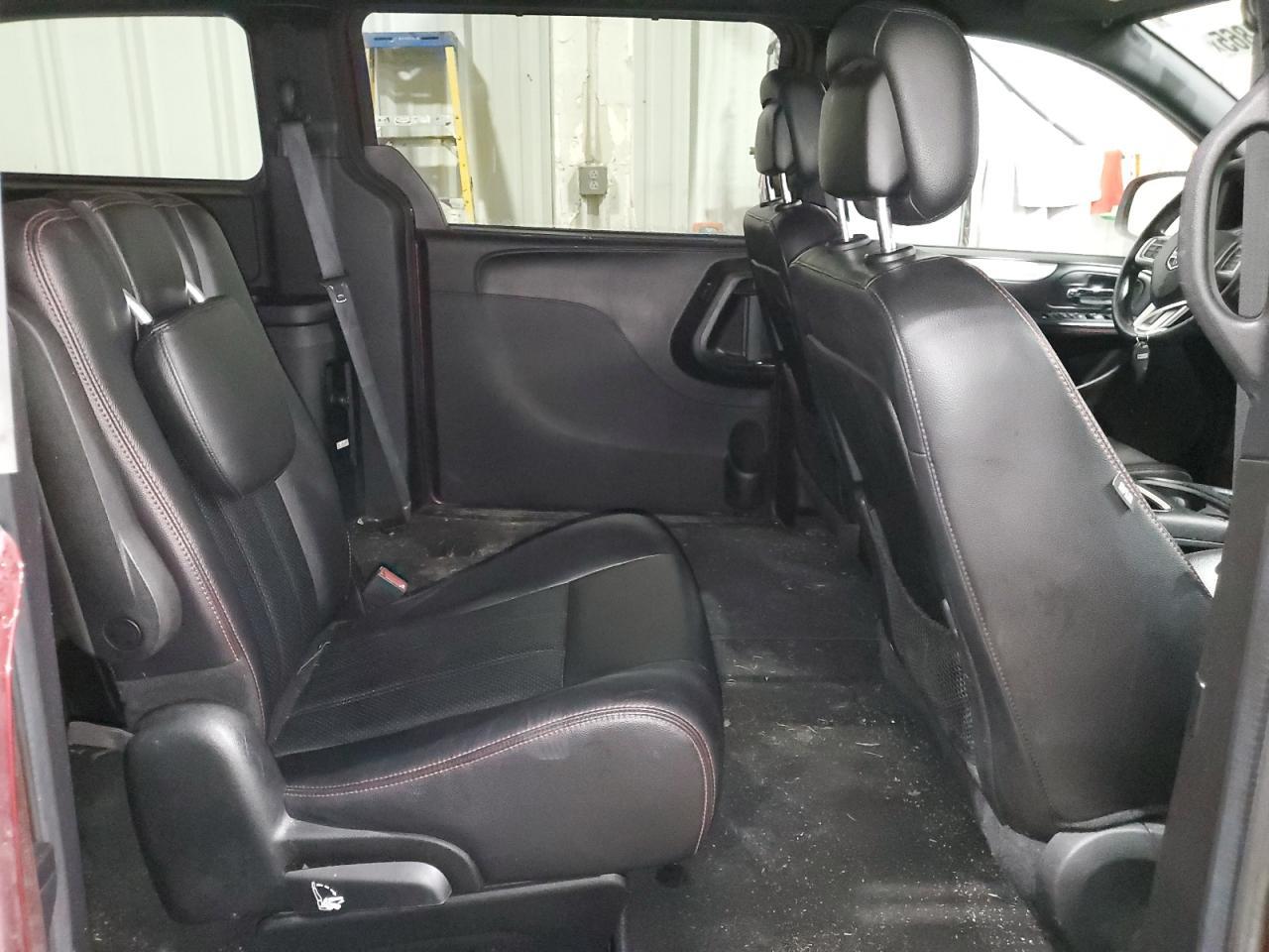 2018 Dodge Caravan - zdjęcie 11