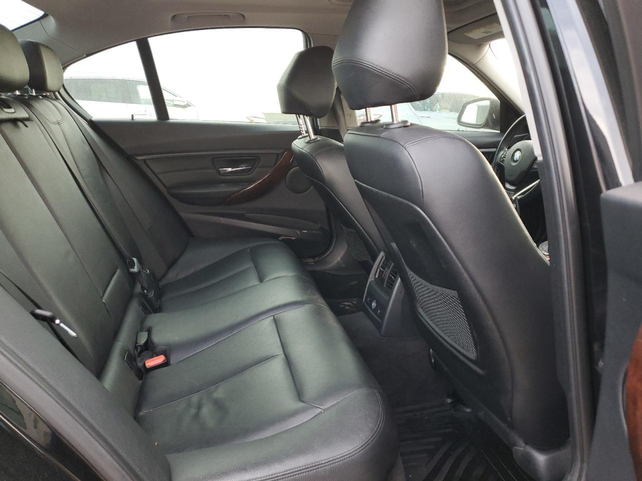 2013 BMW 328 Xi - zdjęcie 10