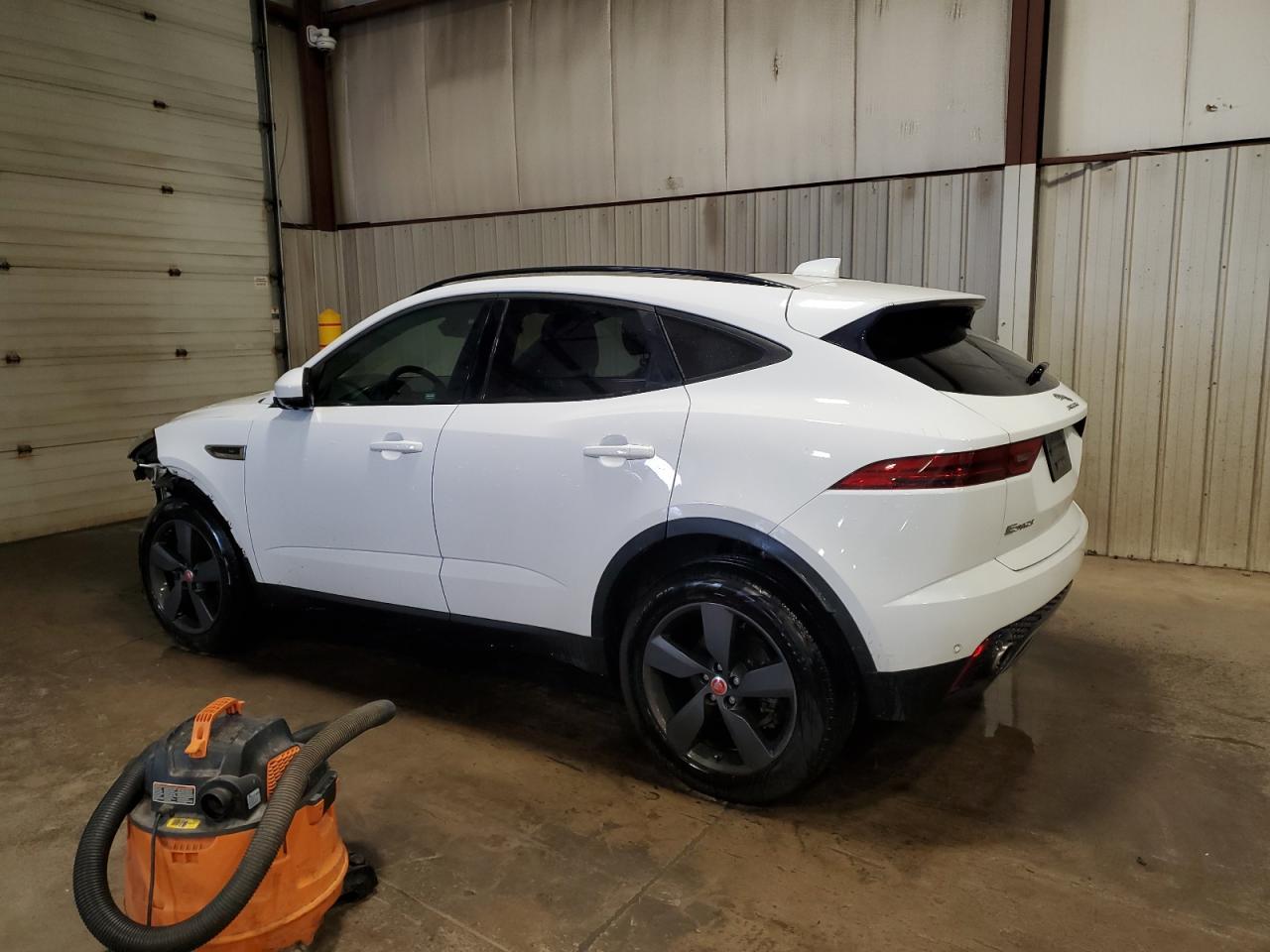 2018 Jaguar E-Pace - zdjęcie 2