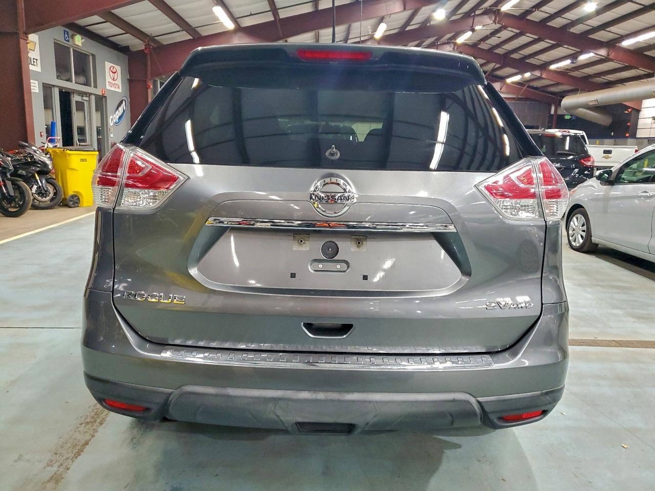 2015 Nissan Rogue - zdjęcie 6