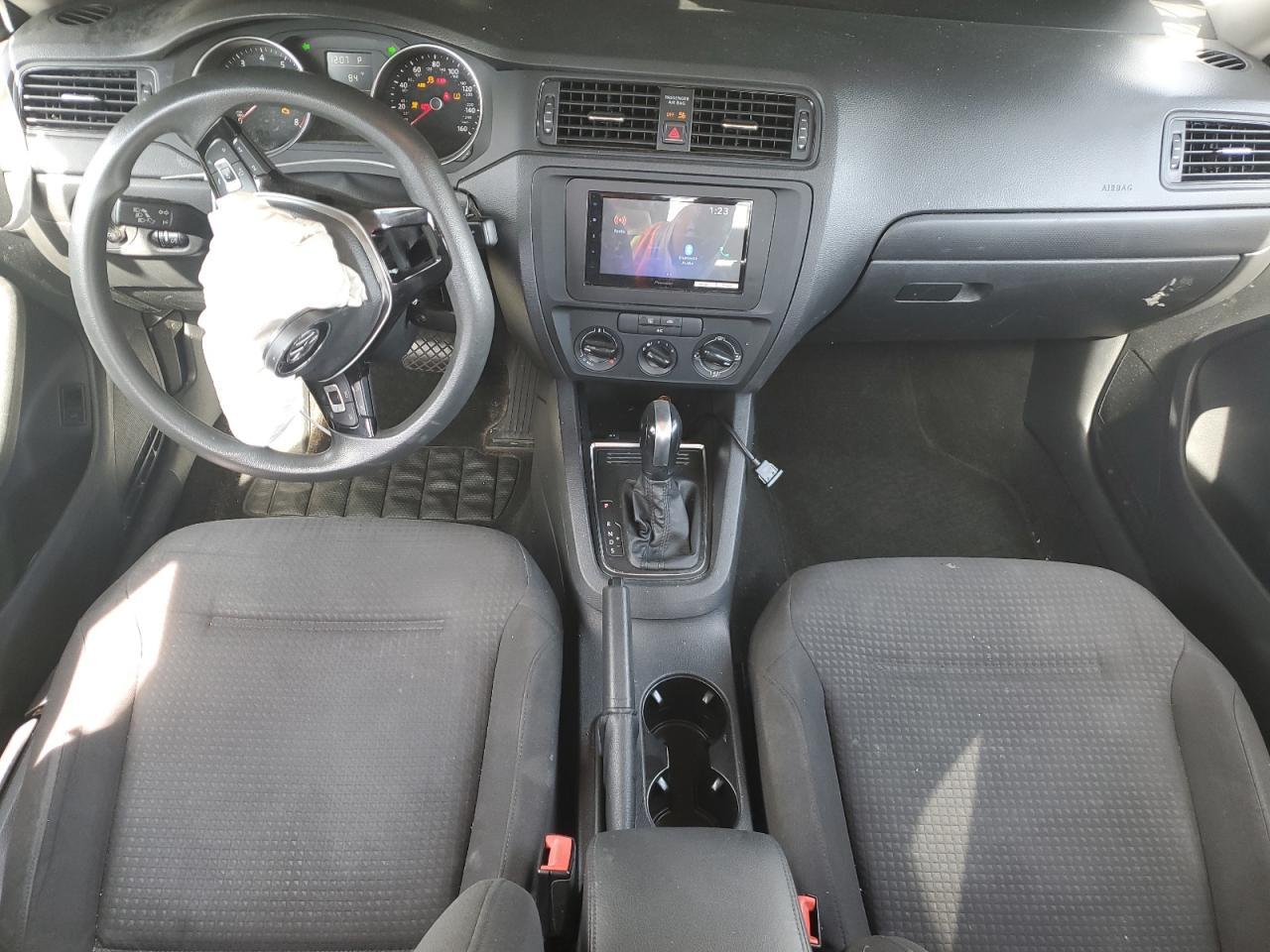 2015 Volkswagen Jetta Base - zdjęcie 8
