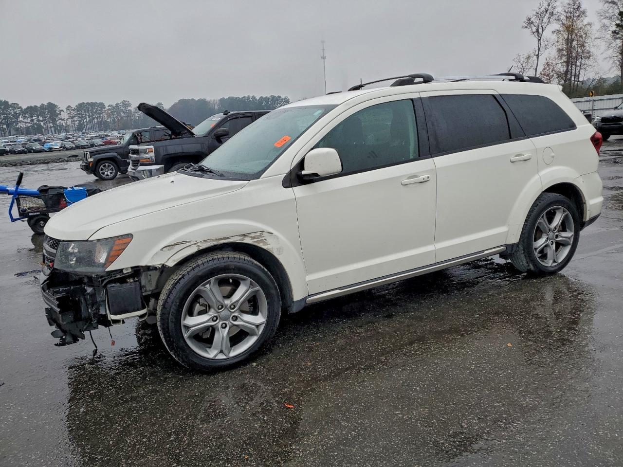 2017 Dodge Journey Crossroad - zdjęcie główne