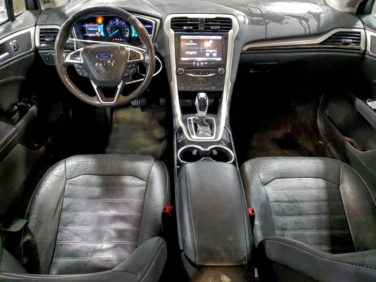 2015 Ford Fusion - zdjęcie 8