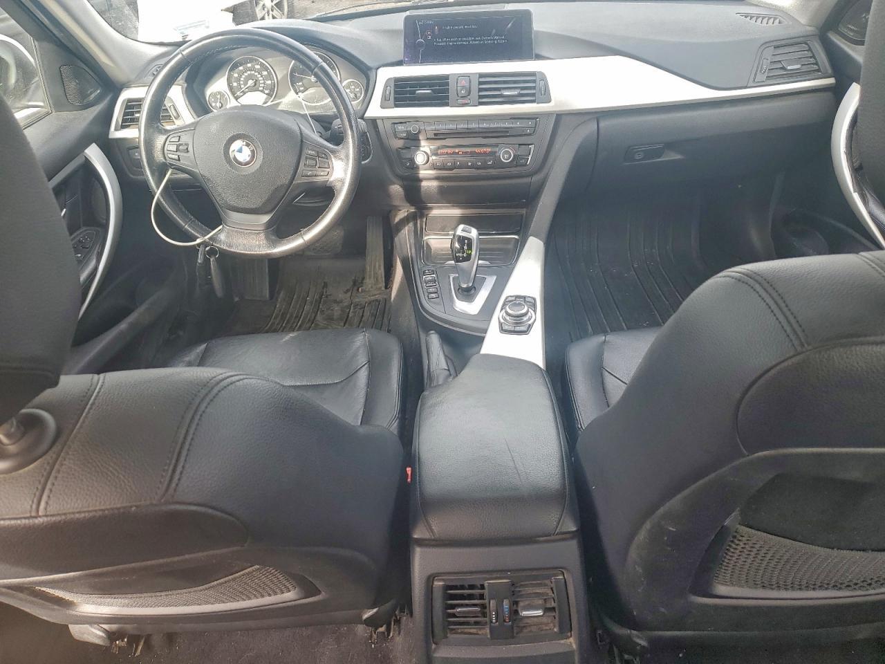 2013 BMW Seria 3 - zdjęcie 8